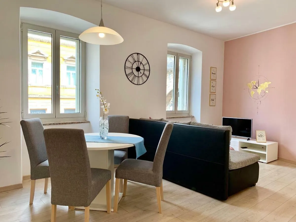 Portarata Apartment Pula 0*,  Croatia